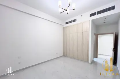 Apartment - 1 Bedroom - 2 Bathrooms for rent in Iliyaa Tower 4 - Jumeirah Garden City - Al Satwa - Dubai