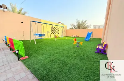 شقة - 2 غرف نوم - 2 حمامات للايجار في مركز محمد بن زايد - مدينة محمد بن زايد - أبوظبي