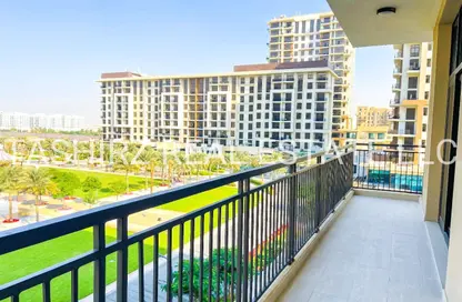 Apartment - 3 Bedrooms - 3 Bathrooms for rent in Parkviews - Town Square - Dubai