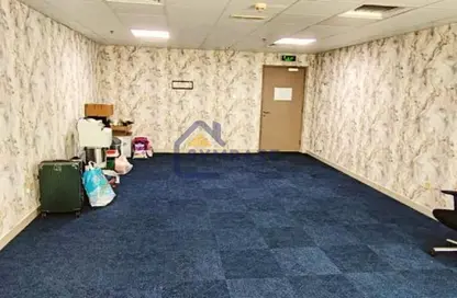 Office Space - Studio - 2 Bathrooms for rent in One Lake Plaza - JLT Cluster T - Jumeirah Lake Towers - Dubai