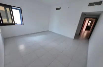 Apartment - 1 Bedroom - 2 Bathrooms for rent in Al Rashidiya Towers - Al Rashidiya - Ajman Downtown - Ajman