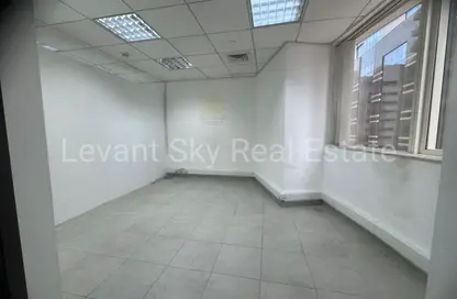 Office Space - Studio - 1 Bathroom for rent in Blue Tower - Sheikh Zayed Road - Dubai