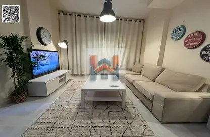 Apartment - 1 Bedroom - 1 Bathroom for rent in Corniche Tower - Ajman Corniche Road - Ajman