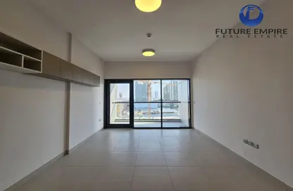 Apartment - 1 Bathroom for rent in Al Waleed Garden 2 - Al Waleed Garden - Al Jaddaf - Dubai