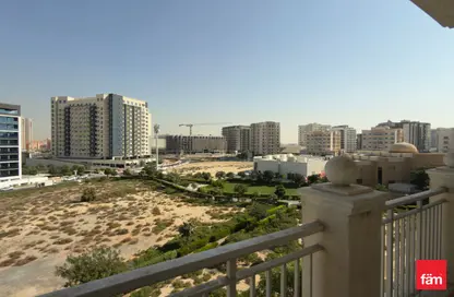 Apartment - 2 Bedrooms - 3 Bathrooms for sale in Mazaya 11 - Queue Point - Liwan - Dubai Land - Dubai