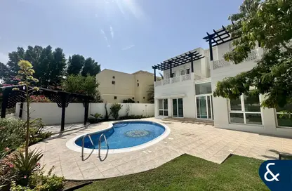 Villa - 5 Bedrooms - 5 Bathrooms for rent in Meadows 9 - Meadows - Dubai
