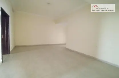 Empty Room image for: Apartment - 1 Bedroom - 2 Bathrooms for rent in Al Muroor Tower - Muroor Area - Abu Dhabi, Image 1