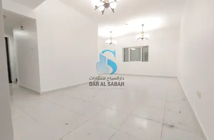 شقة - 2 غرف نوم - 3 حمامات للايجار في شارع 20 ​ - النهدة - الشارقة