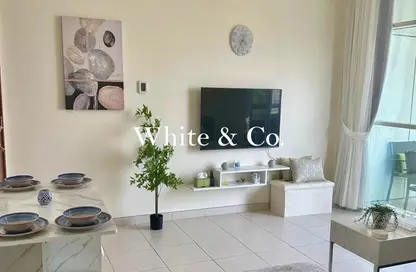 شقة - غرفة نوم - 2 حمامات للايجار في برج سكالا - الخليج التجاري - دبي