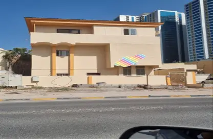 عمارة بالكامل - استوديو - 6 حمامات للبيع في ليوارا 1 - عجمان