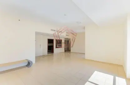 Apartment - 3 Bedrooms - 4 Bathrooms for sale in Rimal 1 - Rimal - Jumeirah Beach Residence - Dubai