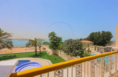 Villa - 4 Bedrooms - 6 Bathrooms for rent in Royal Marina Villas - Marina Village - Abu Dhabi