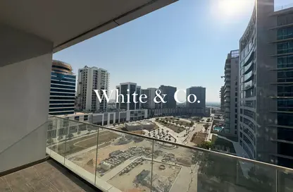 Apartment - Studio - 1 Bathroom for rent in SOL Bay - Business Bay - Dubai