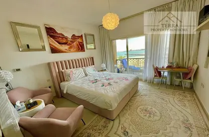 Room / Bedroom image for: Apartment - 1 Bathroom for sale in Fayrouz - Bab Al Bahar - Al Marjan Island - Ras Al Khaimah, Image 1