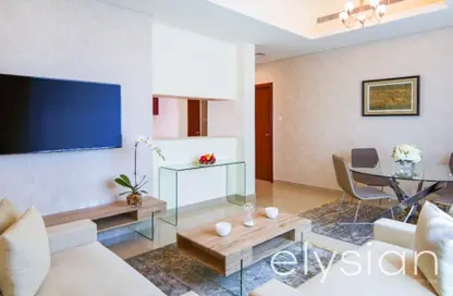 Living / Dining Room image for: Apartment - 1 Bedroom - 2 Bathrooms for rent in Barcelo Residences - Dubai Marina - Dubai, Image 1