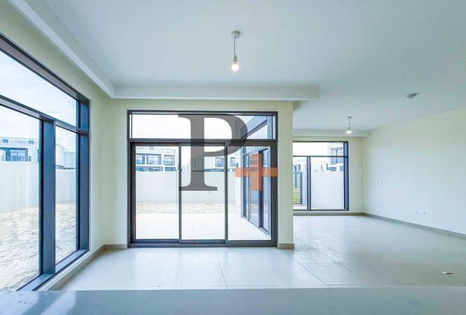 15129198 - Property Image 2
