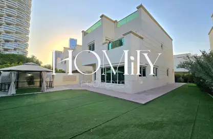 Villa - 4 Bedrooms - 5 Bathrooms for rent in Circle Villas - Jumeirah Village Circle - Dubai