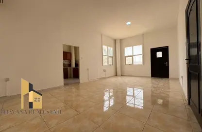 شقة - غرفة نوم - 1 حمام للايجار في فيلات مدينة خليفة آيه - مدينة خليفة أ - مدينة خليفة - أبوظبي