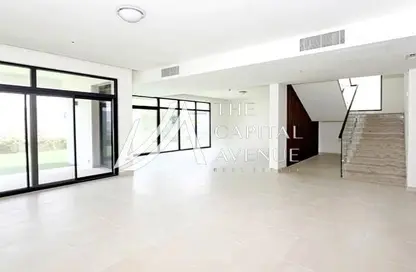 Villa - 4 Bedrooms - 6 Bathrooms for rent in West Yas - Yas Island - Abu Dhabi
