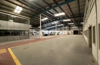 Warehouse - Studio for sale in Dubai Investment Park - Dubai