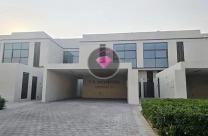 Townhouse - 3 Bedrooms - 4 Bathrooms for sale in Souk Al Jubail - Al Jubail Island - Abu Dhabi Townhouse - 3 Bedrooms - 4 Bathrooms for sale in Souk Al Jubail - Al Jubail Island - Abu Dhabi