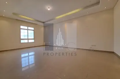 Villa - 5 Bedrooms - 6 Bathrooms for rent in Khalifa City - Abu Dhabi