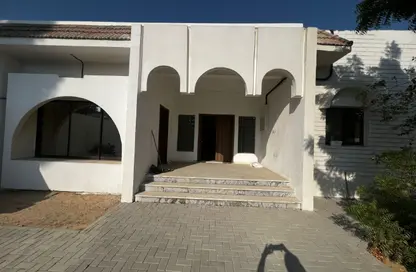 فيلا - 3 غرف نوم - 3 حمامات للايجار في الفلاح - تجارية مويلح - الشارقة