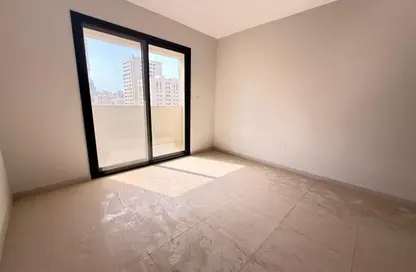 Apartment - 2 Bedrooms - 2 Bathrooms for rent in Zayd Bin Aslam Street - Abu shagara - Sharjah
