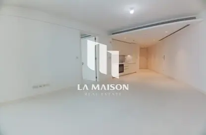 Apartment - 1 Bedroom - 2 Bathrooms for rent in RDK Towers - Najmat Abu Dhabi - Al Reem Island - Abu Dhabi