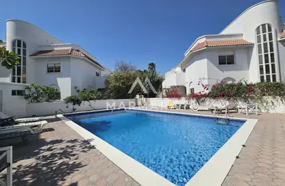 Villa - 4 Bedrooms - 4 Bathrooms for rent in Umm Suqeim 2 Villas - Umm Suqeim 2 - Umm Suqeim - Dubai