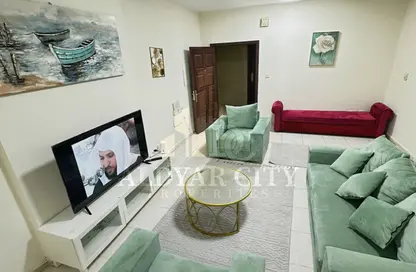 Apartment - 2 Bedrooms - 2 Bathrooms for rent in Al Rumailah building - Al Rumailah 2 - Al Rumaila - Ajman