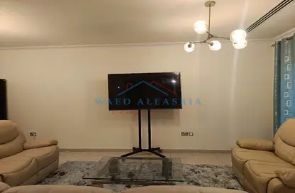 Villa - 2 Bedrooms - 3 Bathrooms for rent in Al Barsha South 4 - Al Barsha South - Al Barsha - Dubai