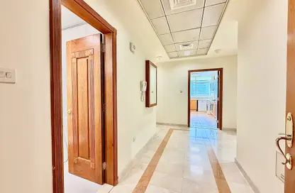 Apartment - 2 Bedrooms - 4 Bathrooms for rent in Al Najda Street - Abu Dhabi