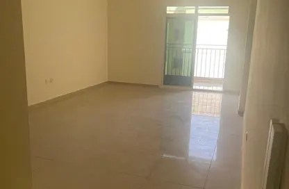 Apartment - 1 Bedroom - 2 Bathrooms for rent in May Residence - Jumeirah Village Circle - Dubai