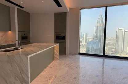 Apartment - 4 Bedrooms - 5 Bathrooms for rent in IL Primo - Opera District - Downtown Dubai - Dubai