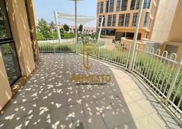 Duplex - 3 bedrooms - 4 bathrooms for rent in United Square - Al Khalidiya - Abu Dhabi