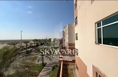 Apartment - 1 Bedroom - 2 Bathrooms for rent in Al Sabeel Building - Al Ghadeer - Abu Dhabi