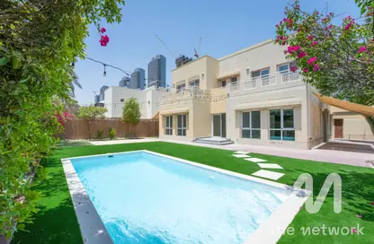 Villa - 5 Bedrooms - 5 Bathrooms for rent in Meadows 2 - Meadows - Dubai