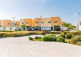 Townhouse - 2 bedrooms - 3 bathrooms for rent in Manazel Al Reef 2 - Al Samha - Abu Dhabi