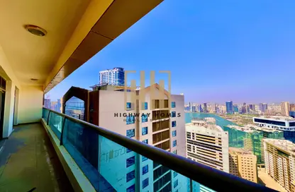 Apartment - 2 Bedrooms - 2 Bathrooms for rent in Palm Tower 3 - Palm Towers - Al Majaz - Sharjah
