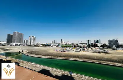 شقة - 2 غرف نوم - 3 حمامات للبيع في طراز عربي - مساكن القناه المائية - مدينة دبي الرياضية - دبي