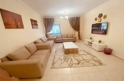 Apartment - 2 Bedrooms - 3 Bathrooms for rent in Ameer Bu Khamseen Tower - Al Majaz 3 - Al Majaz - Sharjah