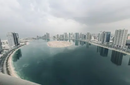 شقة - 3 غرف نوم - 5 حمامات للايجار في برج الخان - الخان لاجون - الخان - الشارقة شقة - 3 غرف نوم - 5 حمامات للايجار في برج الخان - الخان لاجون - الخان - الشارقة