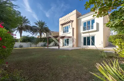 فيلا - 5 غرف نوم - 5 حمامات للايجار في إزميرالدا - قمم النصر - مدينة دبي الرياضية - دبي