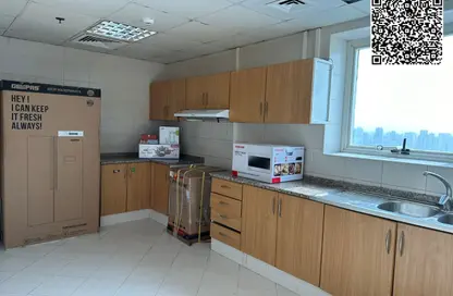 Apartment - 3 Bedrooms - 4 Bathrooms for rent in Fairmont Ajman - Al Nakhil 2 - Al Nakhil - Ajman