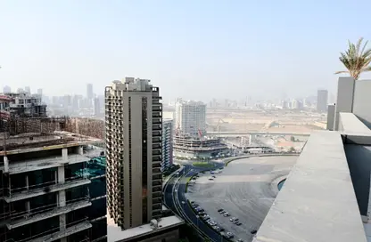 Penthouse - 3 Bedrooms - 4 Bathrooms for rent in Amal Tower - Dubai Sports City - Dubai