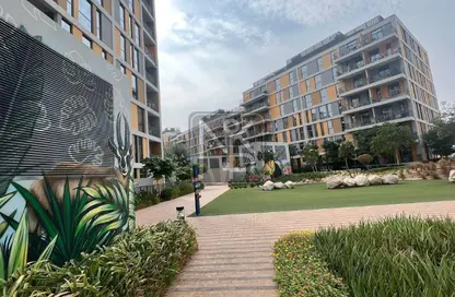 Apartment - 2 Bedrooms - 3 Bathrooms for sale in Afnan 5 - Midtown - Dubai Production City (IMPZ) - Dubai