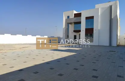 فيلا - استوديو - 8 حمامات للايجار في مدينة الرياض - أبوظبي