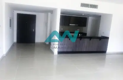 Empty Room image for: Apartment - 2 Bedrooms - 2 Bathrooms for rent in Tower 46 - Al Reef Downtown - Al Reef - Abu Dhabi, Image 1