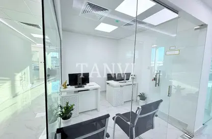 Office Space - Studio - 1 Bathroom for rent in Fatima Mohammad Ahmad Bin Suleiman Building - Al Raffa - Bur Dubai - Dubai